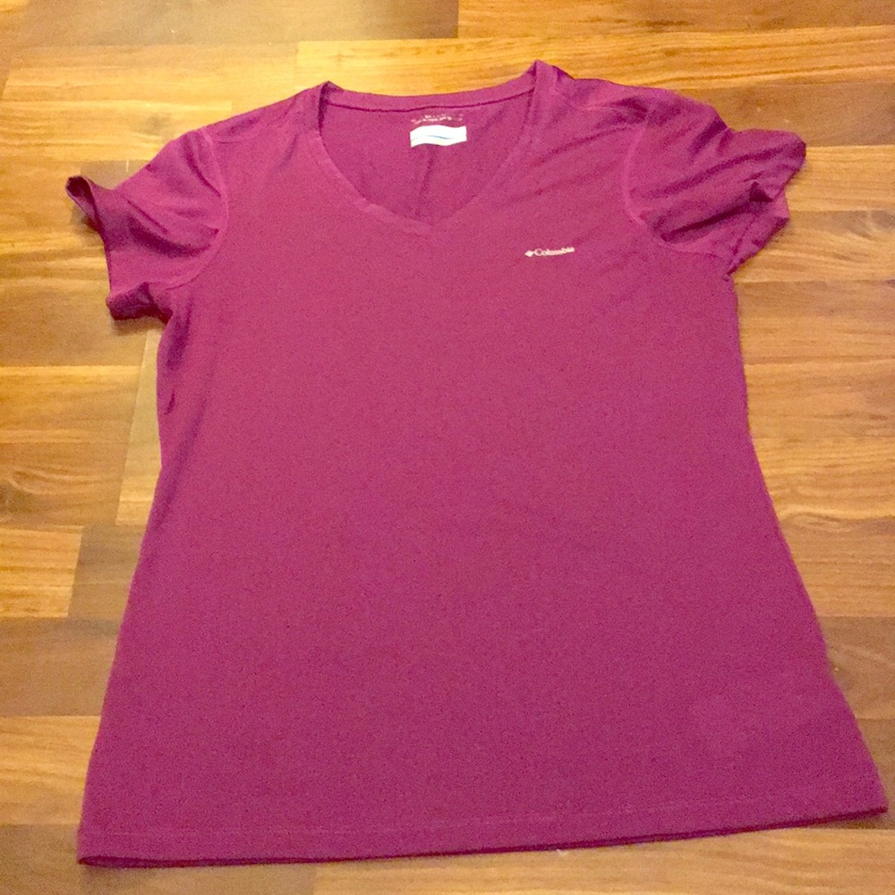 Pink Columbia omniwick T-shirt